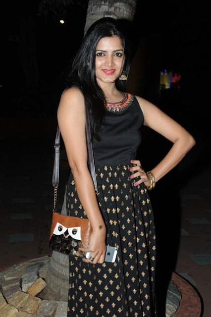 Pavani Gangireddy Long Hair In Sleeveless Black Dress 14